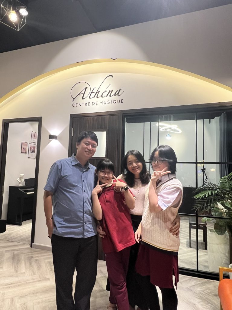Học viên học nhóm